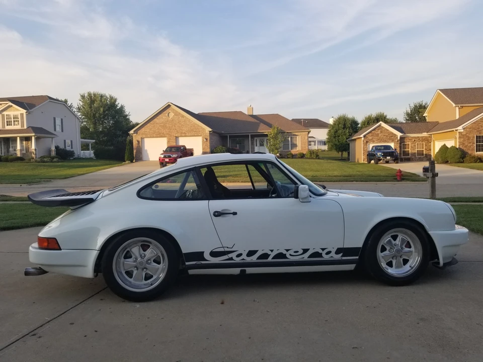 1985 Porsche 911 Carrera 3.2 - Image 9 of 31