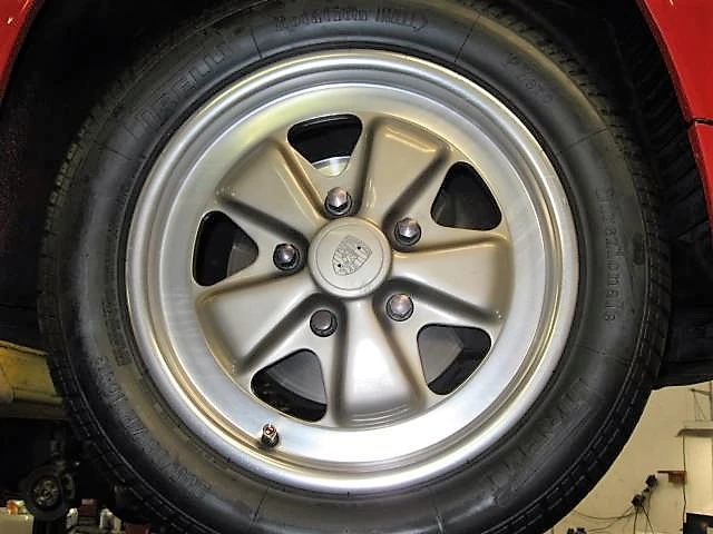 1985 Porsche 911 Carrera 3.2 - Image 21 of 31
