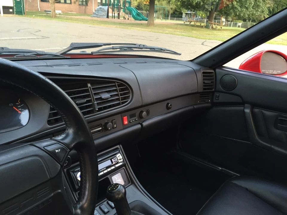 1985 Porsche 911 Carrera 3.2 - Image 28 of 31