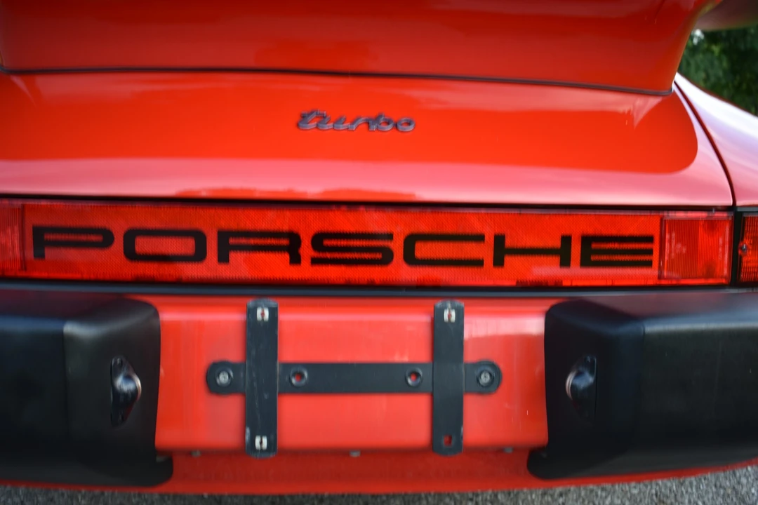 1985 Porsche 911 Carrera 3.2 - Image 30 of 31