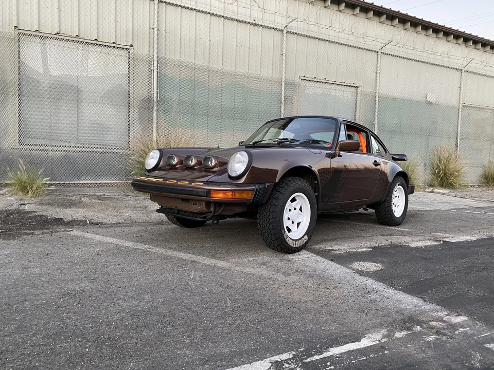 1985 Porsche 911 Carrera 3.2 - Image 10 of 31