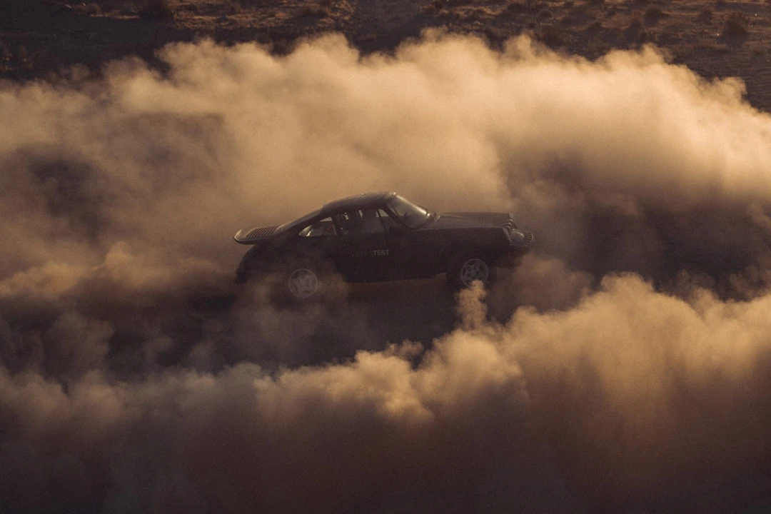 1985 Porsche 911 Carrera 3.2 - Image 18 of 31