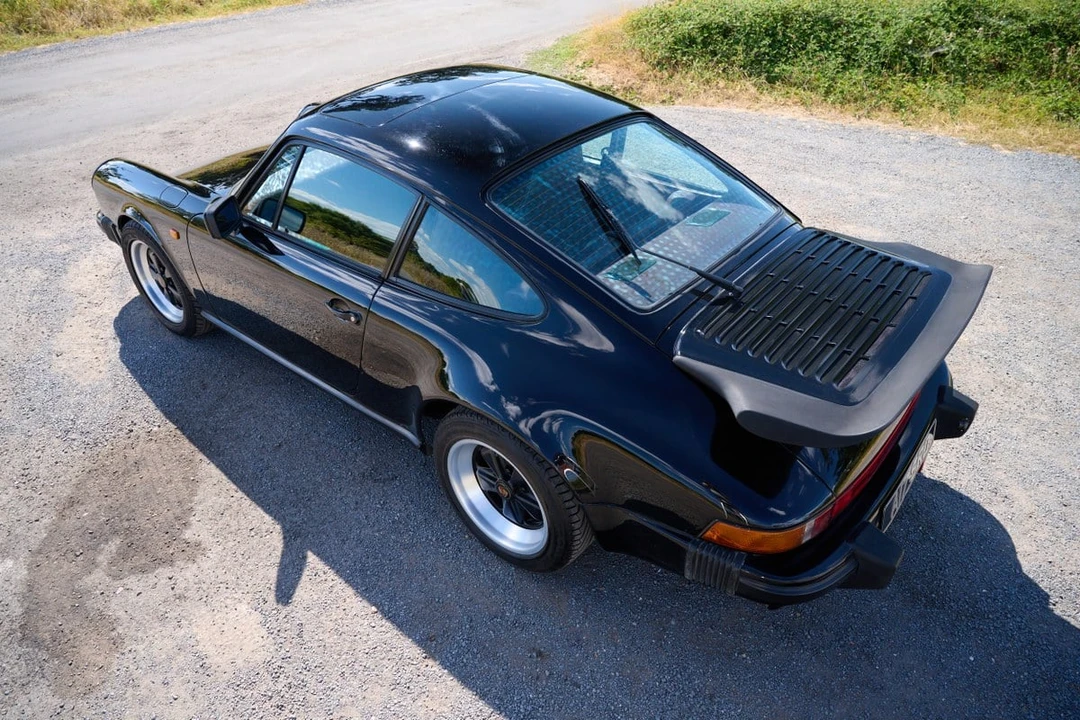 1985 Porsche 911 Carrera 3.2 - Image 8 of 30