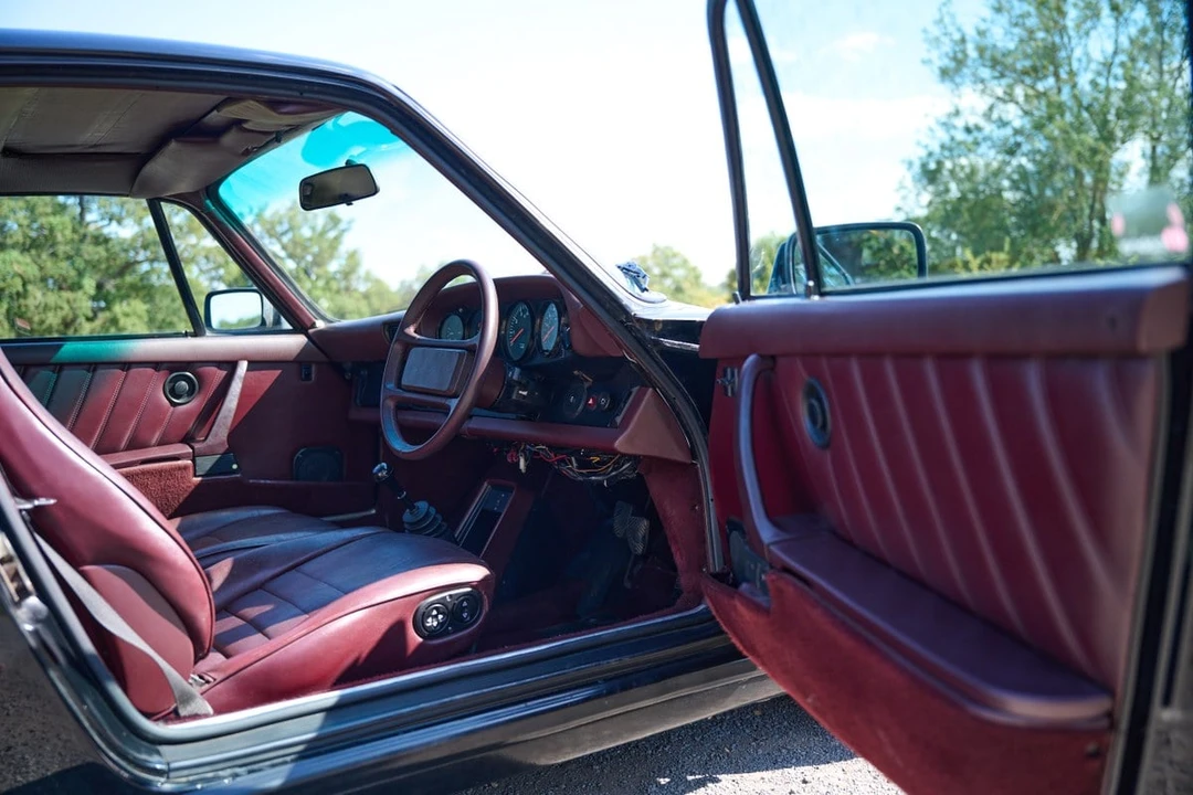 1985 Porsche 911 Carrera 3.2 - Image 29 of 30