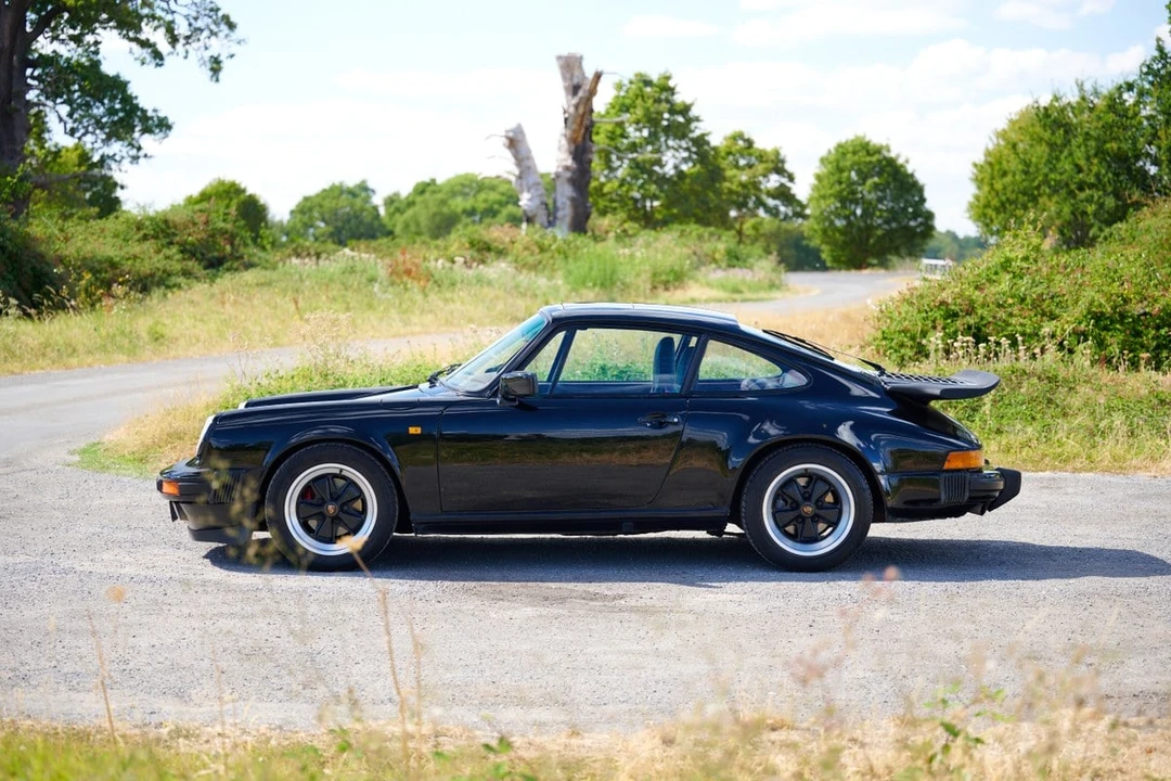 1985 Porsche 911 Carrera 3.2 - Image 13 of 30