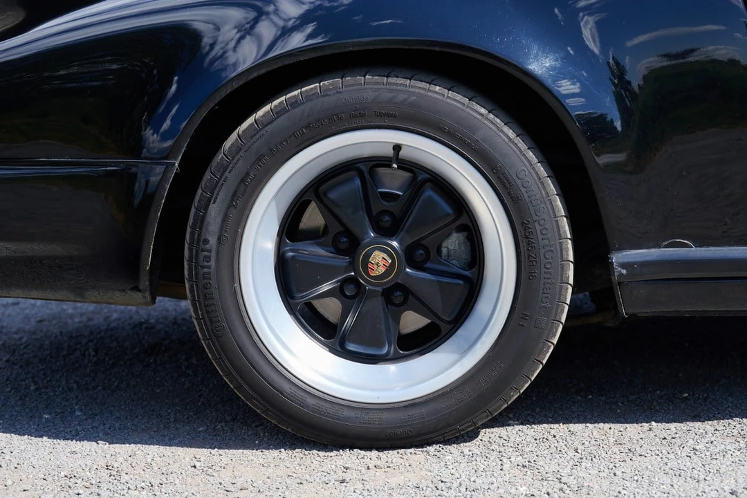 1985 Porsche 911 Carrera 3.2 - Image 19 of 30
