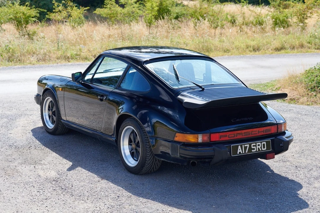 1985 Porsche 911 Carrera 3.2 - Image 16 of 30