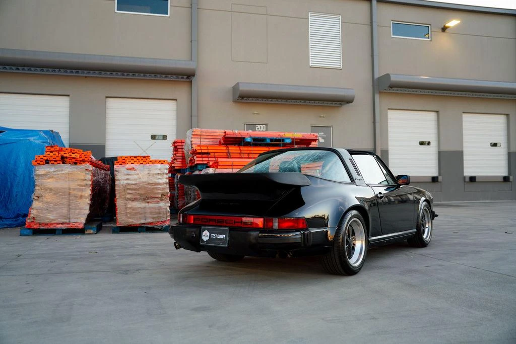 1985 Porsche 911 Carrera 3.2 - Image 24 of 31