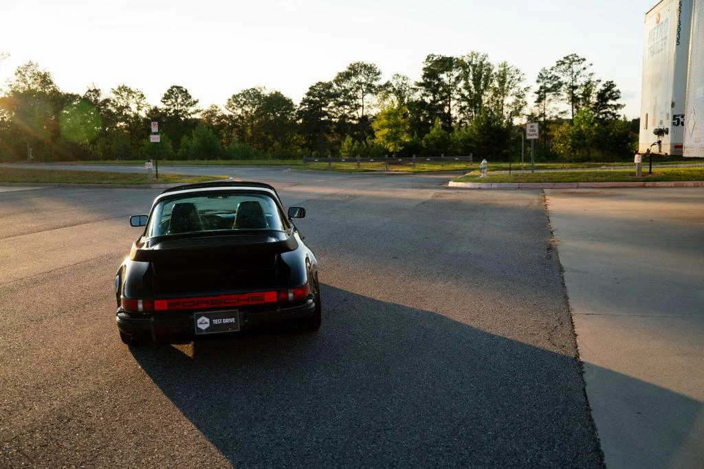 1985 Porsche 911 Carrera 3.2 - Image 26 of 31
