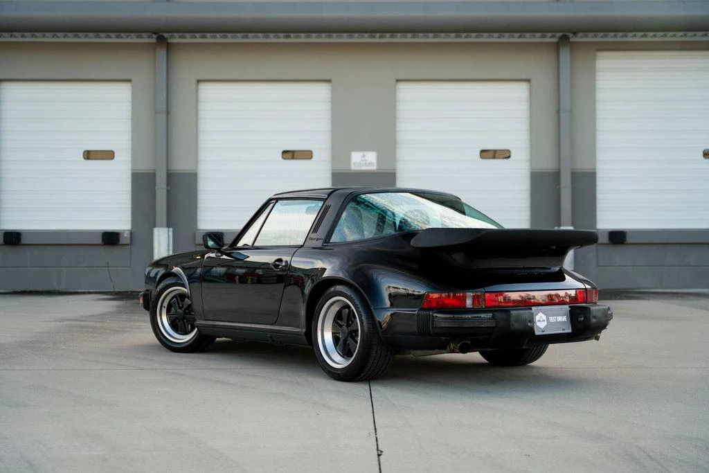 1985 Porsche 911 Carrera 3.2 - Image 13 of 31