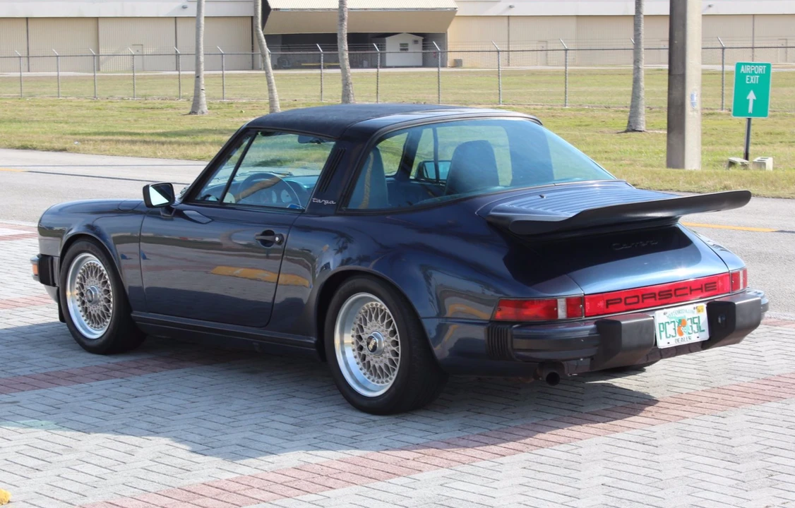 1985 Porsche 911 Carrera 3.2 - Image 14 of 31