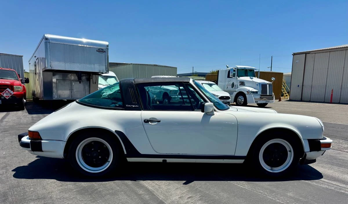 1985 Porsche 911 Carrera 3.2 - Image 6 of 20