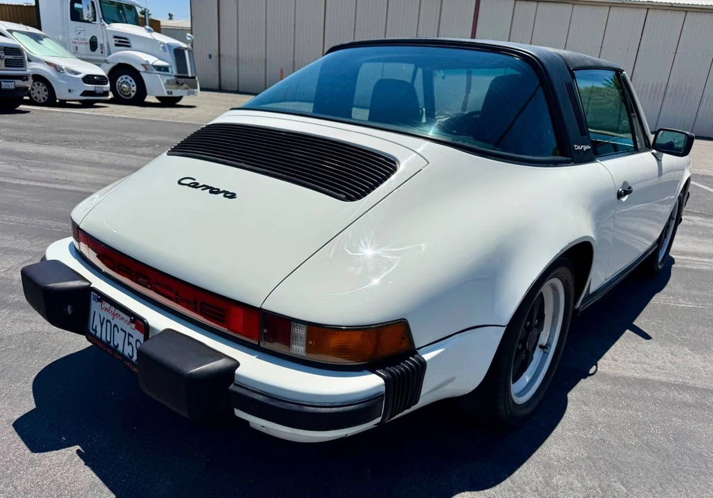 1985 Porsche 911 Carrera 3.2 - Image 5 of 20