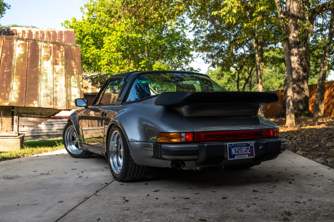 1985 Porsche 911 Carrera 3.2 - Image 27 of 31