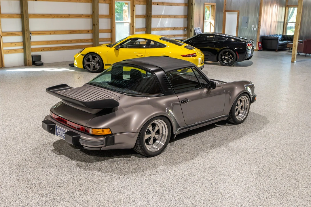 1985 Porsche 911 Carrera 3.2 - Image 14 of 31