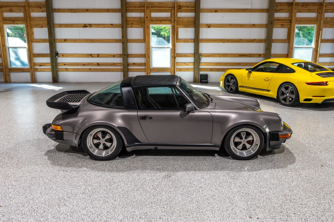 1985 Porsche 911 Carrera 3.2 - Image 18 of 31