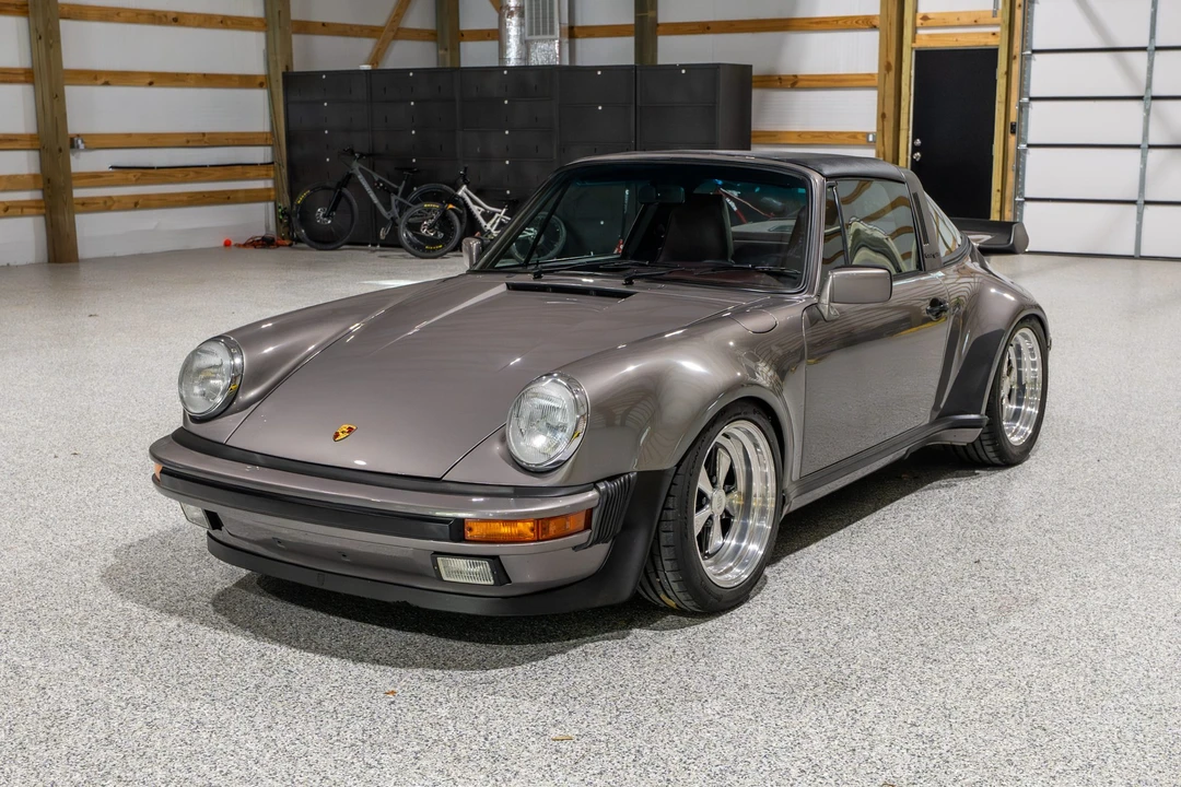 1985 Porsche 911 Carrera 3.2 - Image 3 of 31