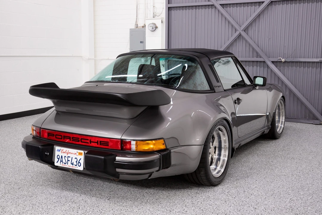 1985 Porsche 911 Carrera 3.2 - Image 17 of 31