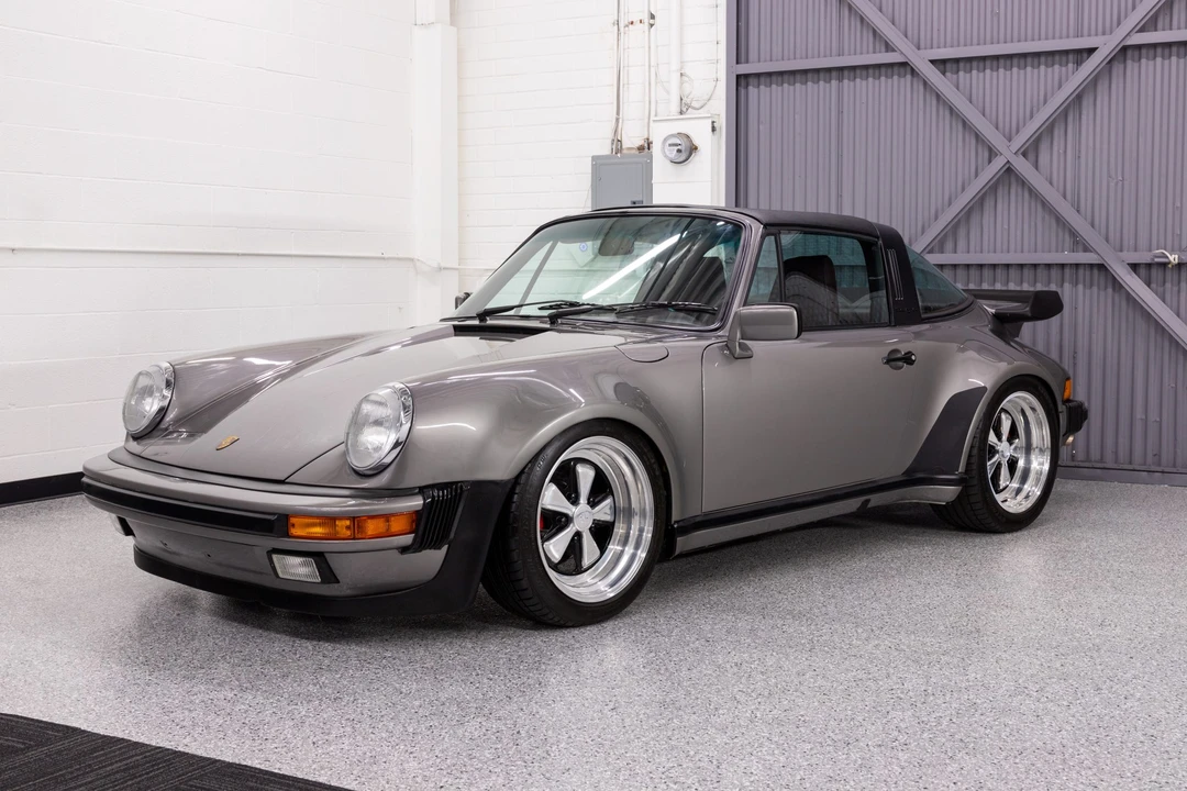 1985 Porsche 911 Carrera 3.2 - Image 2 of 31