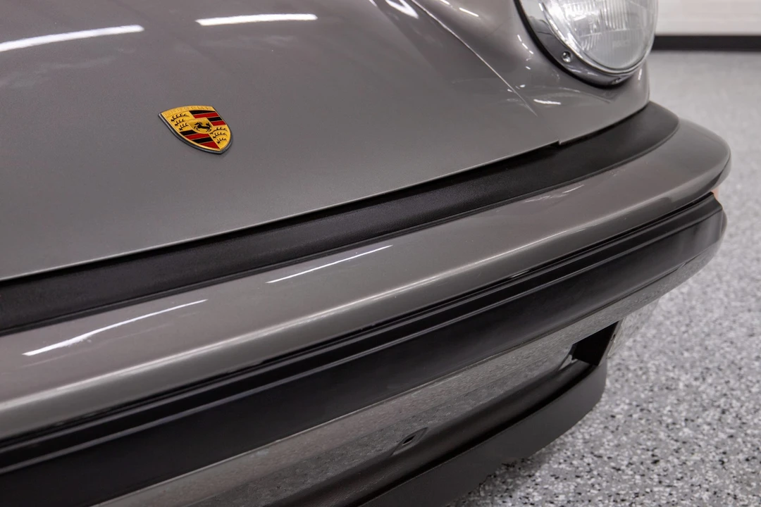 1985 Porsche 911 Carrera 3.2 - Image 24 of 31