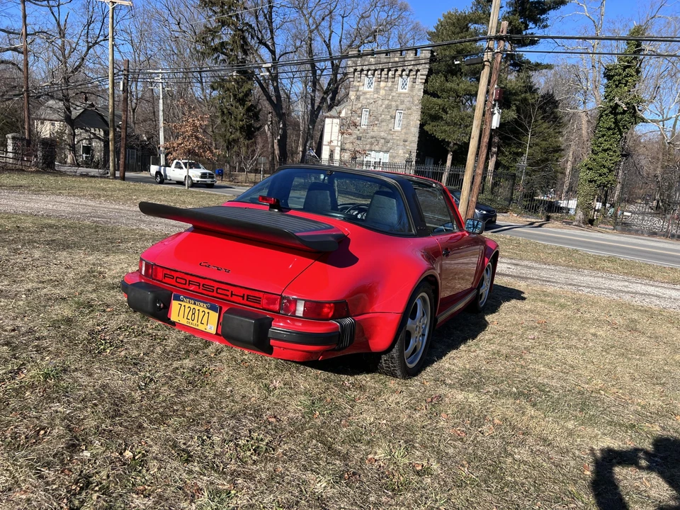 1985 Porsche 911 Carrera 3.2 - Image 17 of 31