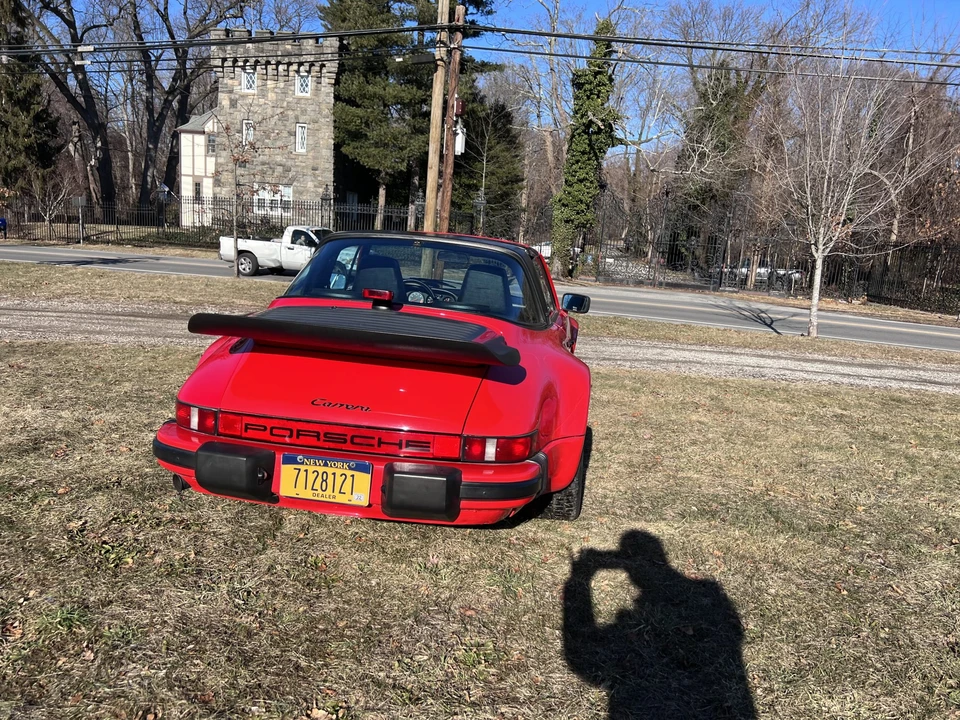 1985 Porsche 911 Carrera 3.2 - Image 16 of 31