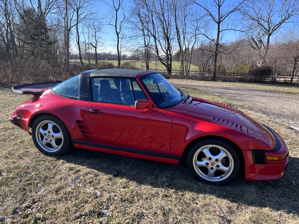 1985 Porsche 911 Carrera 3.2 - Image 3 of 31