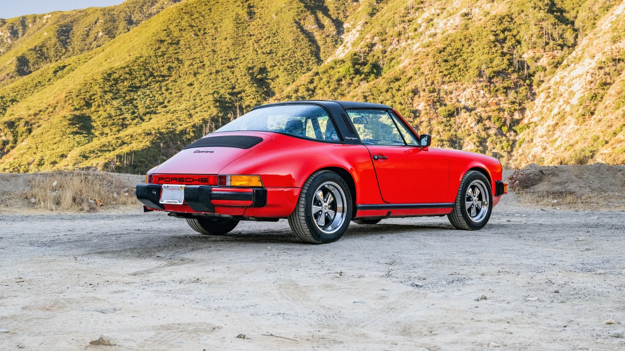 1985 Porsche 911 Carrera 3.2 - Image 8 of 31