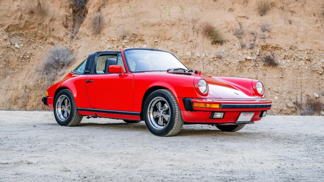 1985 Porsche 911 Carrera 3.2 - Image 10 of 31