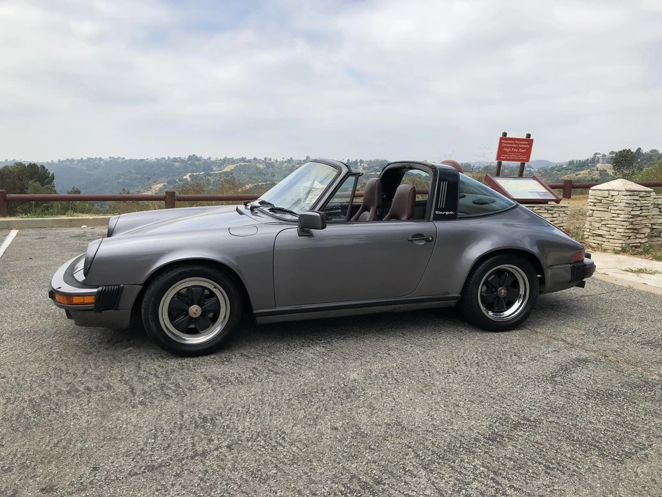 1985 Porsche 911 Carrera 3.2 - Image 10 of 31