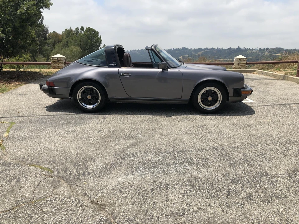 1985 Porsche 911 Carrera 3.2 - Image 17 of 31