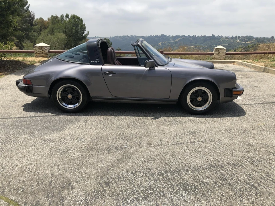 1985 Porsche 911 Carrera 3.2 - Image 18 of 31
