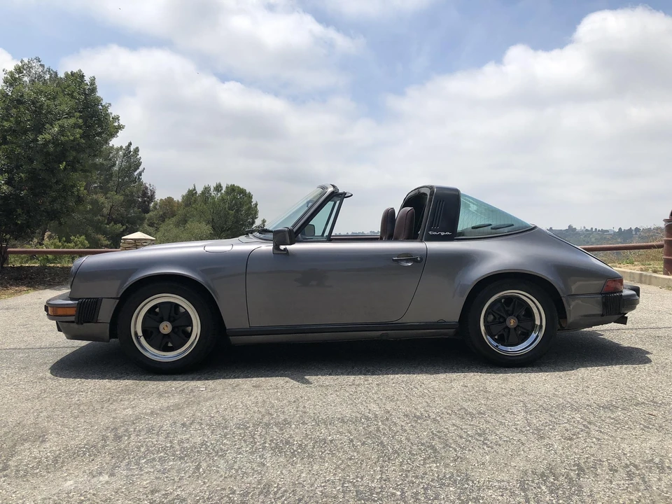 1985 Porsche 911 Carrera 3.2 - Image 14 of 31