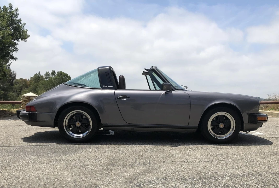 1985 Porsche 911 Carrera 3.2 - Image 21 of 31