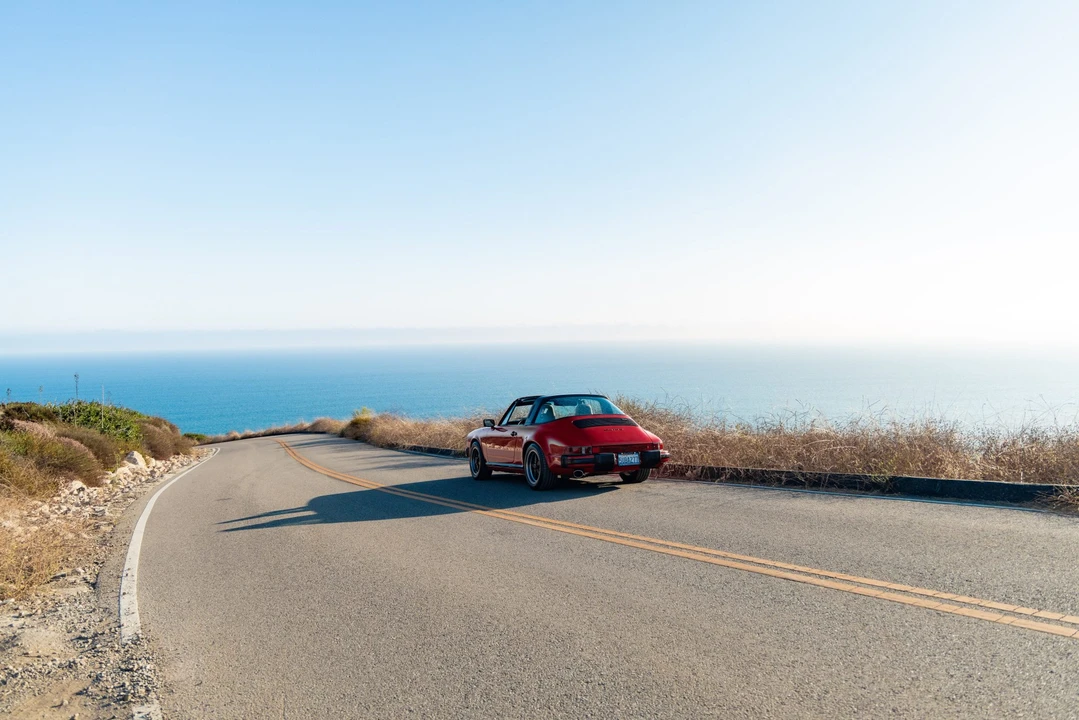 1985 Porsche 911 Carrera 3.2 - Image 11 of 31