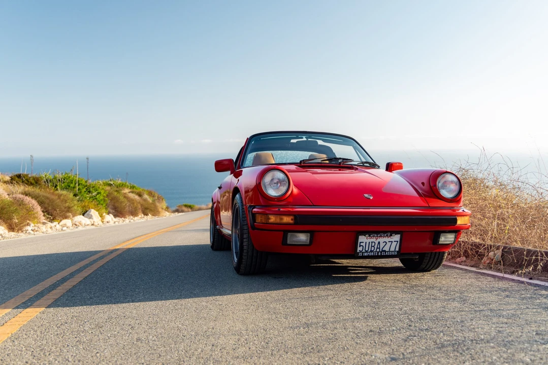 1985 Porsche 911 Carrera 3.2 - Image 28 of 31