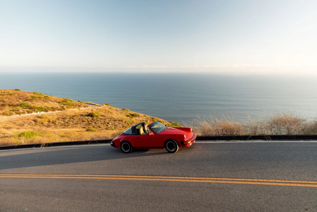 1985 Porsche 911 Carrera 3.2 - Image 21 of 31