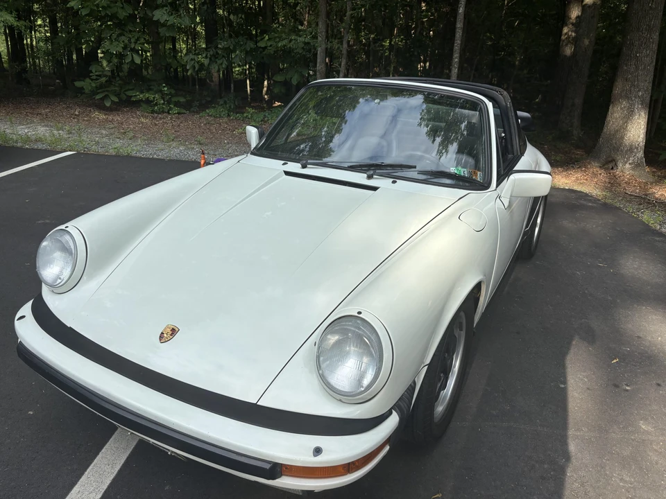 1985 Porsche 911 Carrera 3.2 - Image 26 of 31