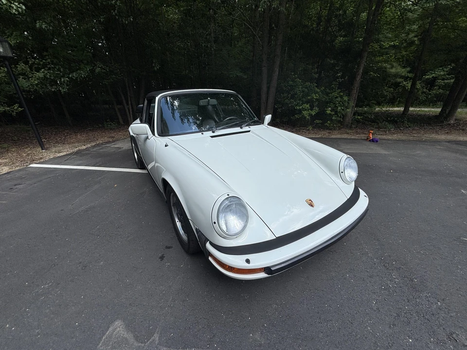 1985 Porsche 911 Carrera 3.2 - Image 8 of 31