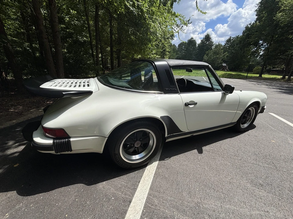 1985 Porsche 911 Carrera 3.2 - Image 14 of 31