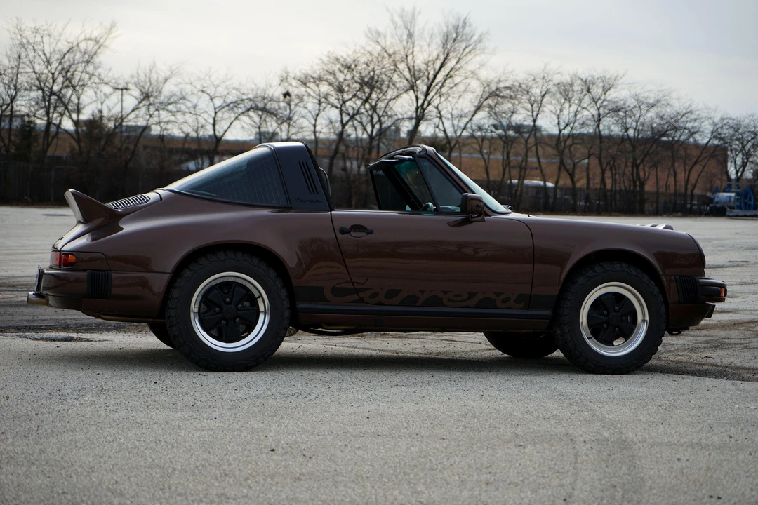 1985 Porsche 911 Carrera 3.2 - Image 17 of 31