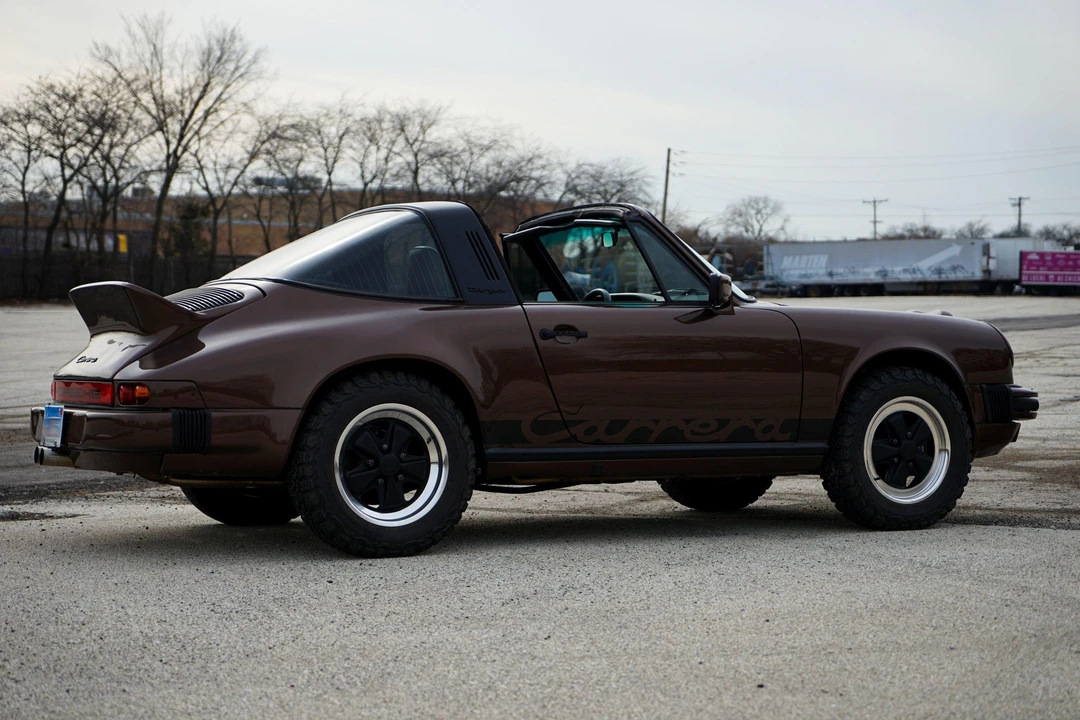 1985 Porsche 911 Carrera 3.2 - Image 16 of 31