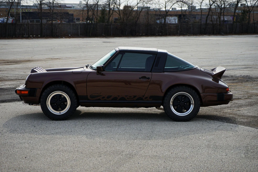 1985 Porsche 911 Carrera 3.2 - Image 28 of 31