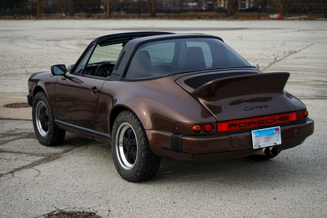 1985 Porsche 911 Carrera 3.2 - Image 10 of 31