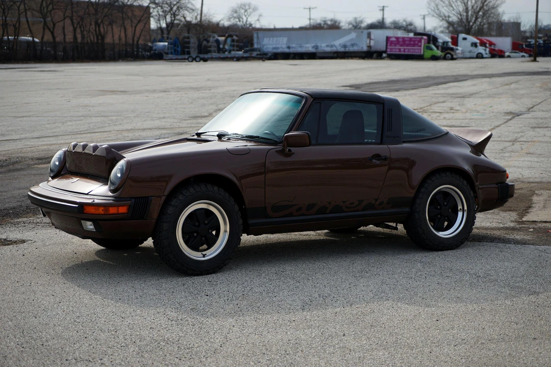 1985 Porsche 911 Carrera 3.2 - Image 26 of 31