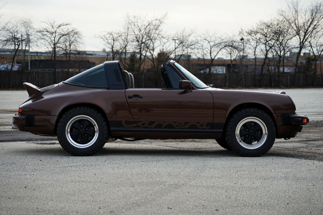 1985 Porsche 911 Carrera 3.2 - Image 18 of 31