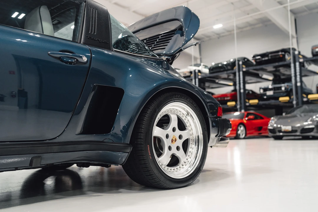 1985 Porsche 911 Carrera 3.2 - Image 18 of 31