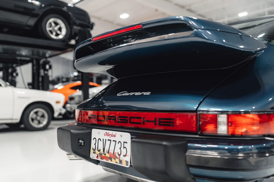 1985 Porsche 911 Carrera 3.2 - Image 25 of 31
