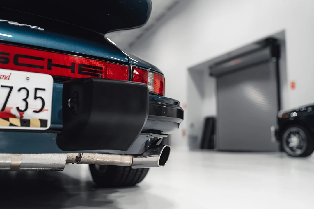 1985 Porsche 911 Carrera 3.2 - Image 28 of 31