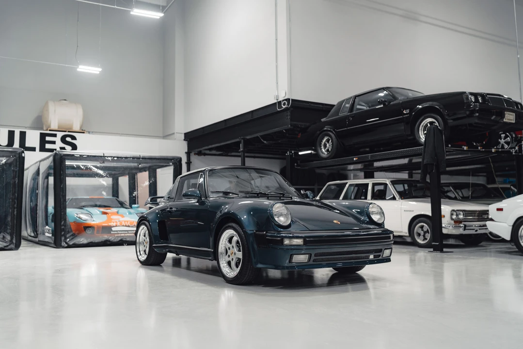 1985 Porsche 911 Carrera 3.2 - Image 14 of 31